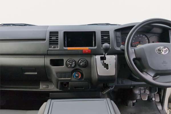 2017 Toyota Hiace Long DX