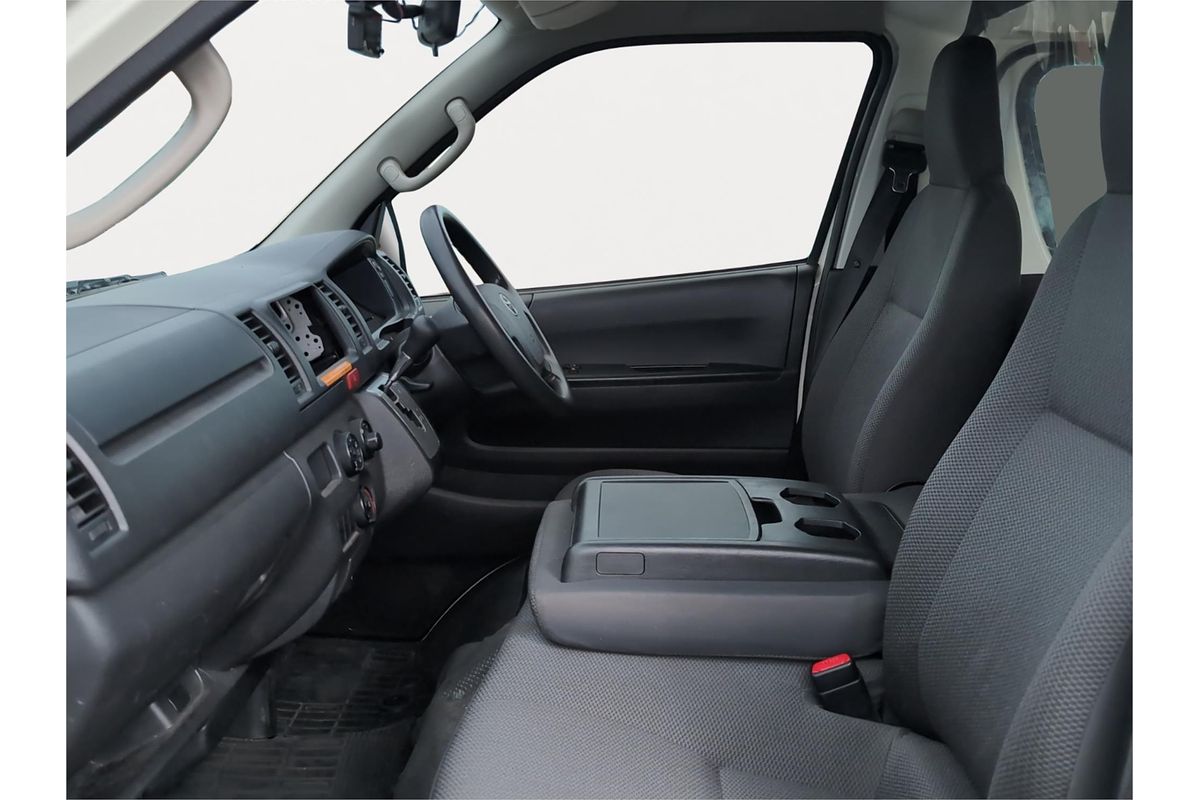 2017 Toyota Hiace Long DX