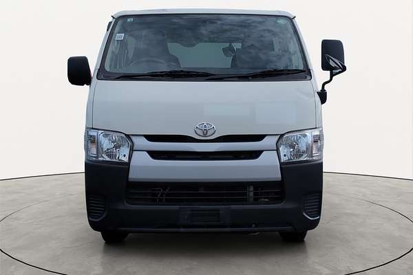 2017 Toyota Hiace Long DX
