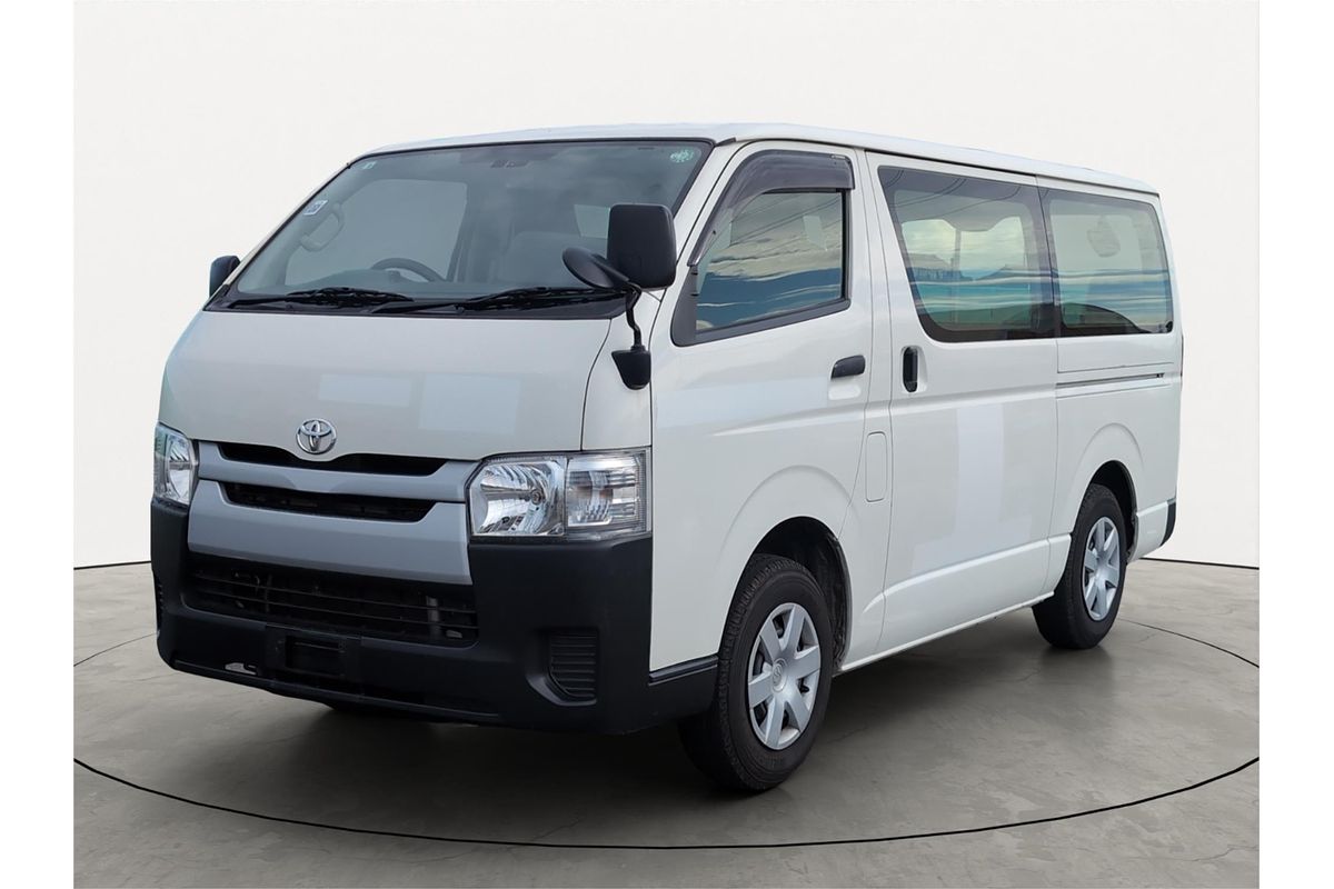 2017 Toyota Hiace Long DX