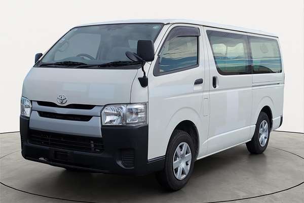2017 Toyota Hiace Long DX