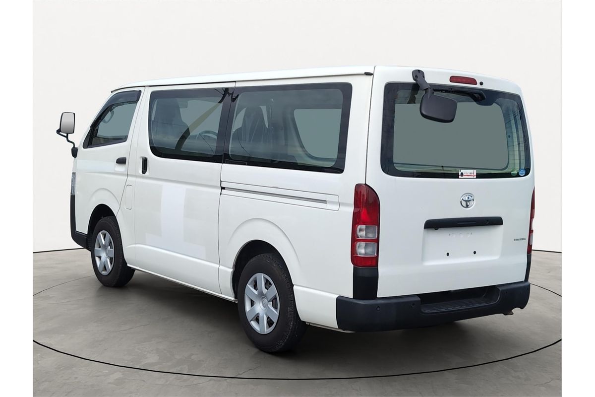 2017 Toyota Hiace Long DX