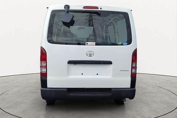 2017 Toyota Hiace Long DX