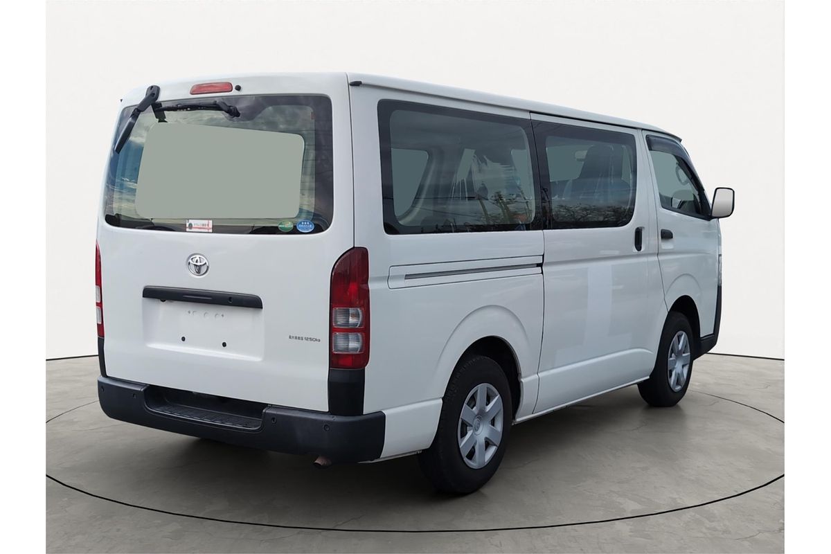 2017 Toyota Hiace Long DX
