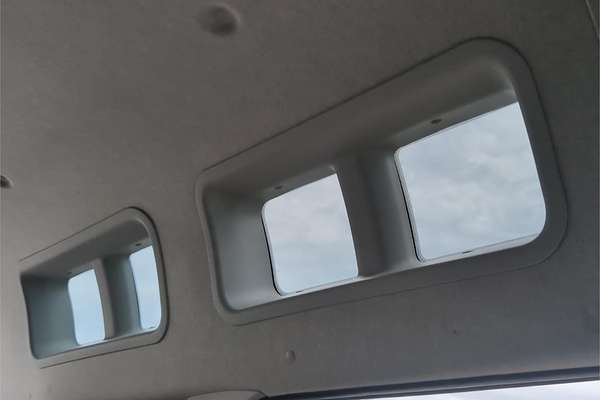 2009 Toyota Hiace Welcab