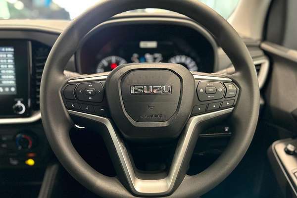 2025 Isuzu MU-X LS-M