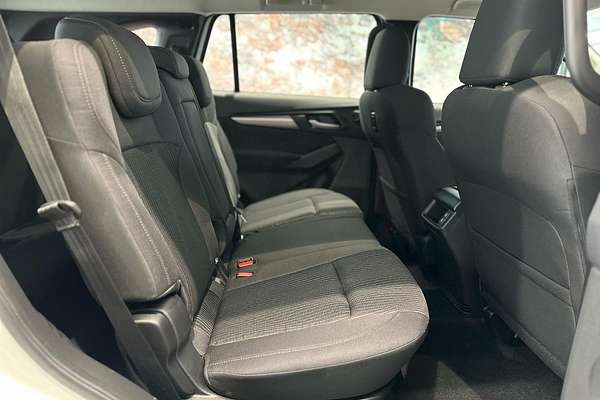 2025 Isuzu MU-X LS-M