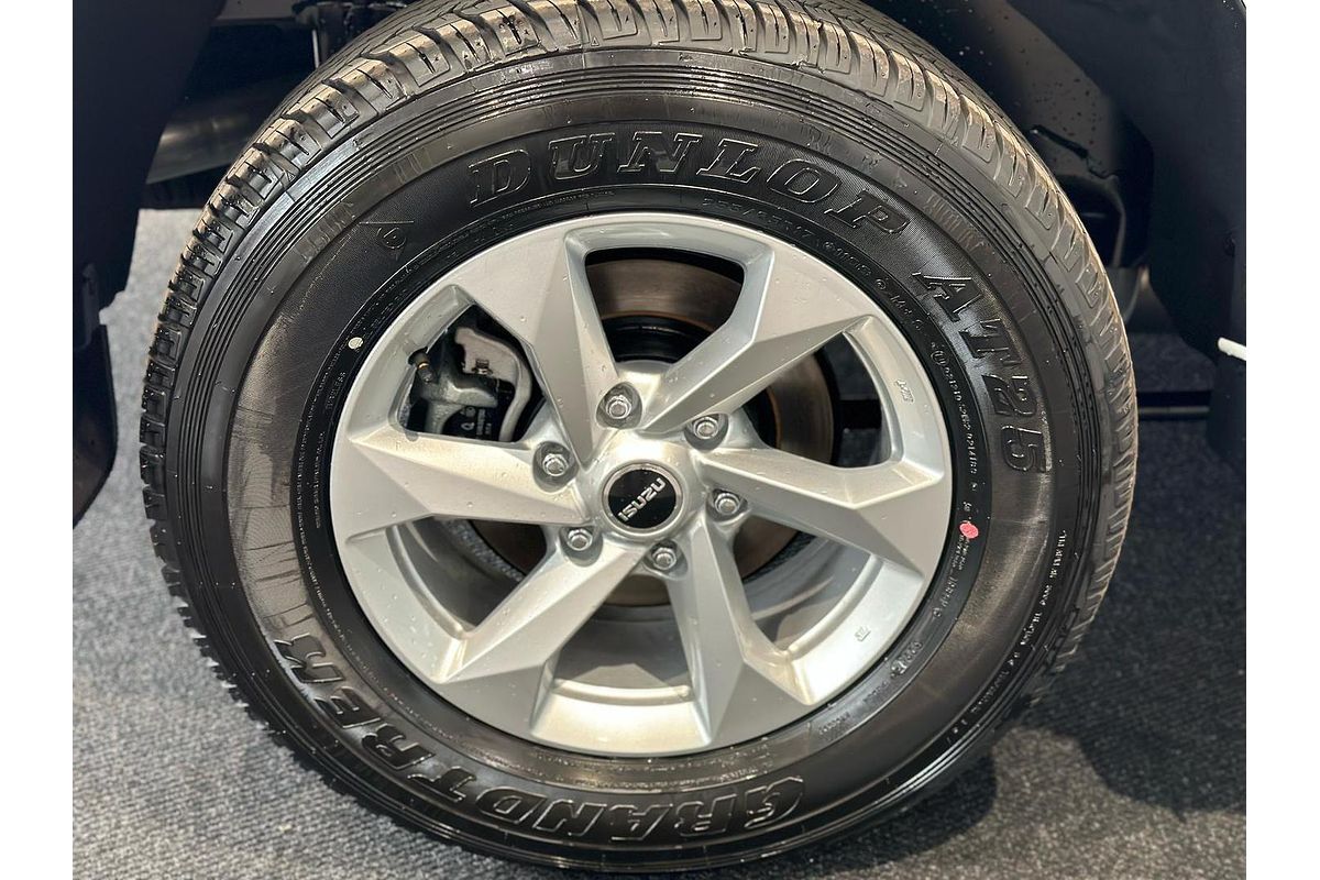 2025 Isuzu MU-X LS-M