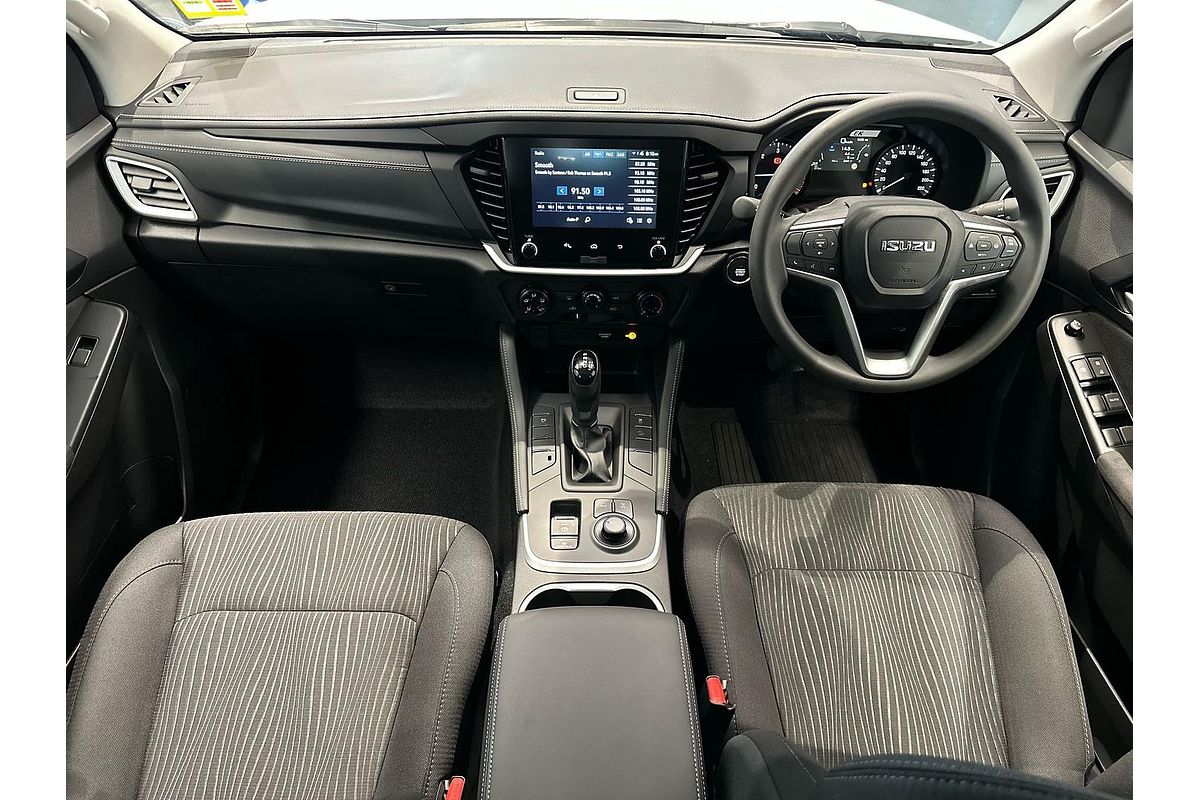 2025 Isuzu MU-X LS-M