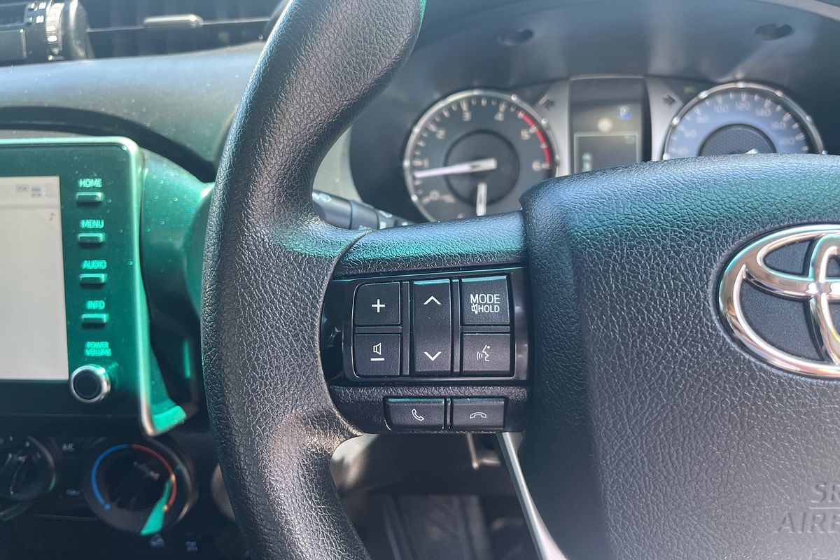 2022 Toyota Hilux SR GUN126R 4X4