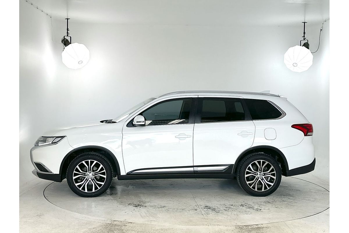 2016 Mitsubishi Outlander LS ZK