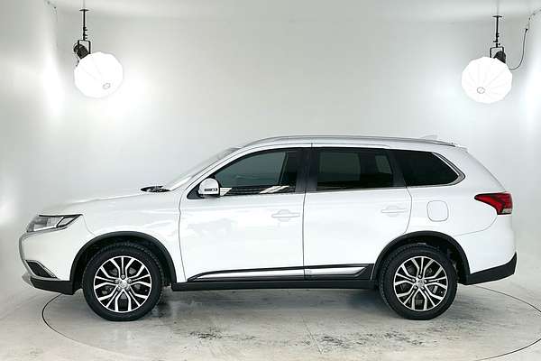 2016 Mitsubishi Outlander LS ZK