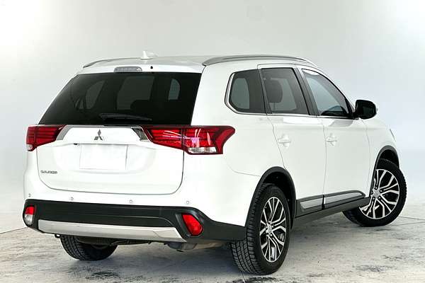 2016 Mitsubishi Outlander LS ZK