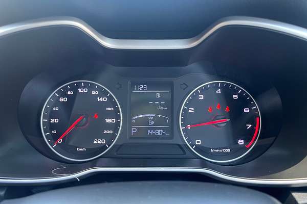 2017 MG ZS Essence AZS1