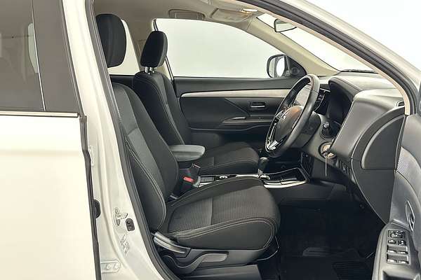 2016 Mitsubishi Outlander LS ZK