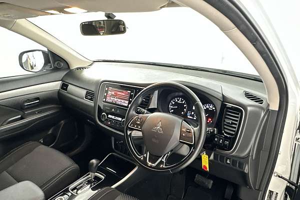 2016 Mitsubishi Outlander LS ZK