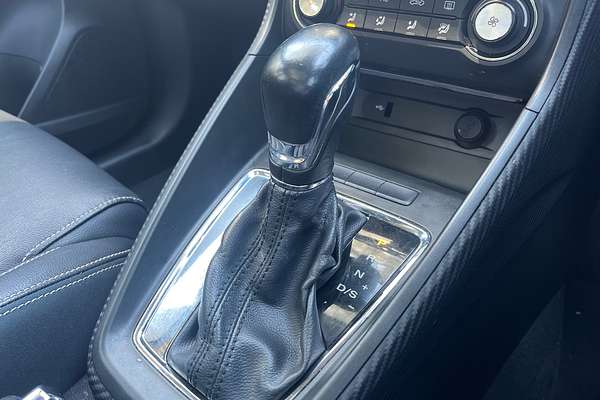 2017 MG ZS Essence AZS1