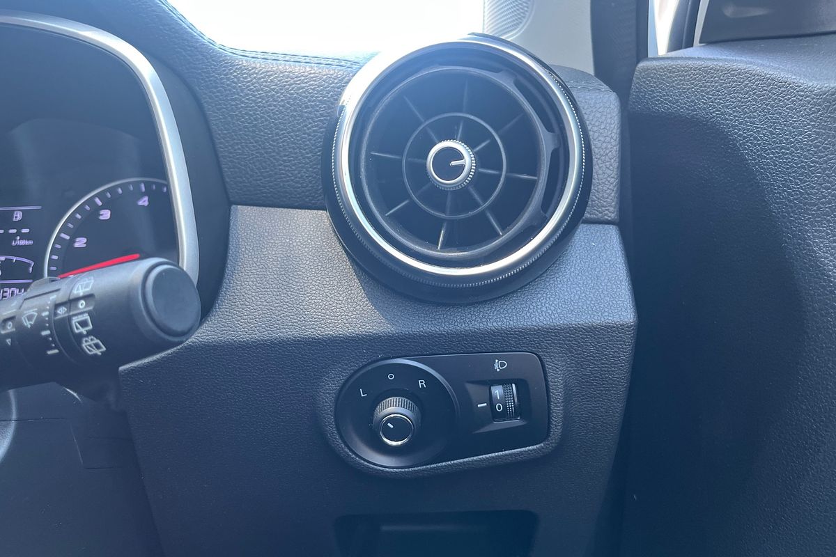 2017 MG ZS Essence AZS1