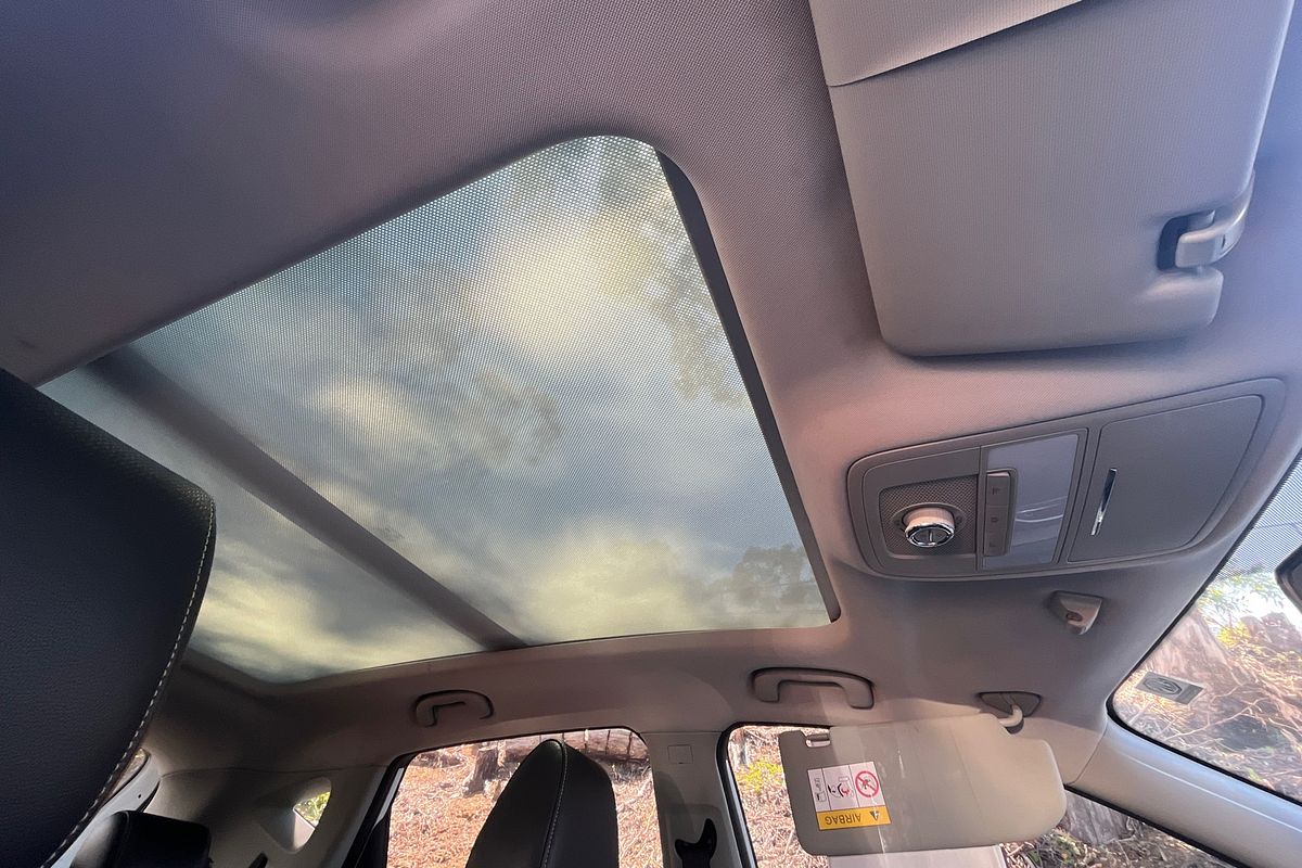 2017 MG ZS Essence AZS1