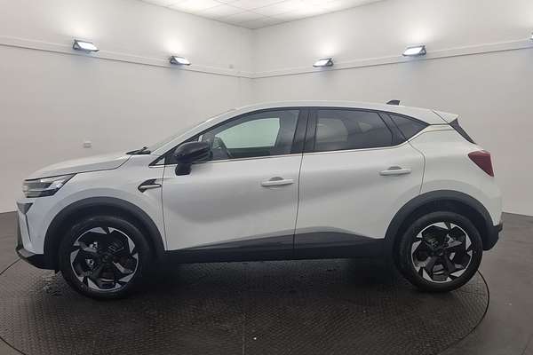 2025 Mitsubishi XE2P45