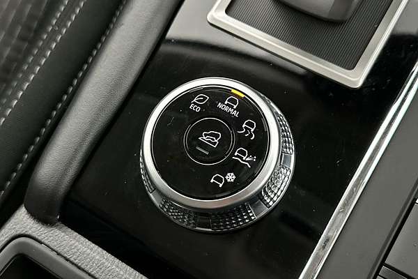 2022 Mitsubishi Outlander ES ZM