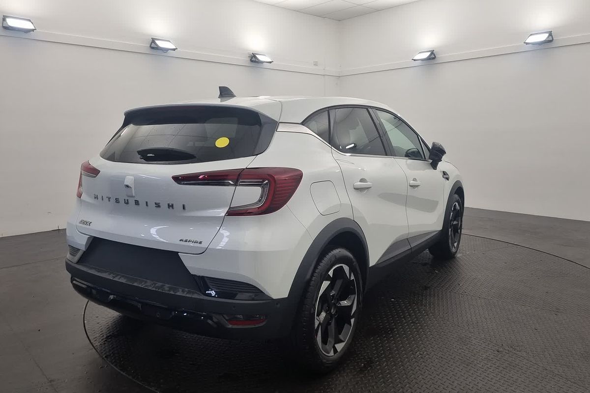 2025 Mitsubishi XE2P45