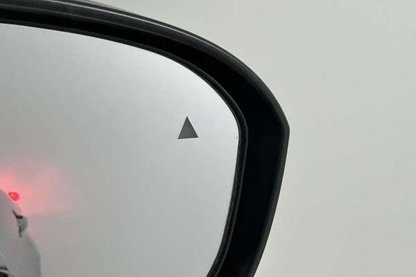 2022 Mitsubishi Outlander ES ZM