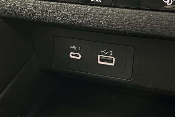 2022 Mitsubishi Outlander ES ZM