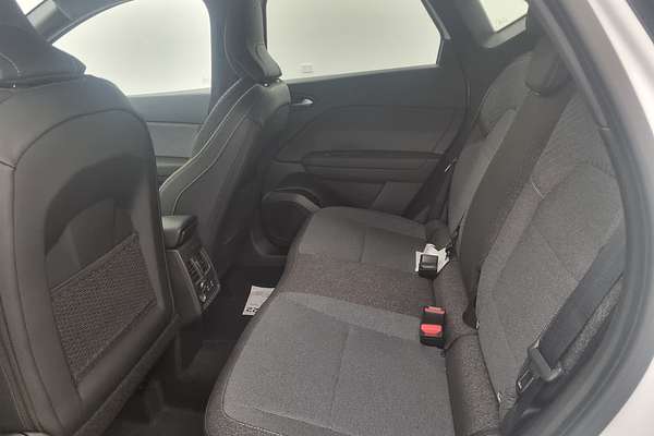 2025 Mitsubishi XE2P45