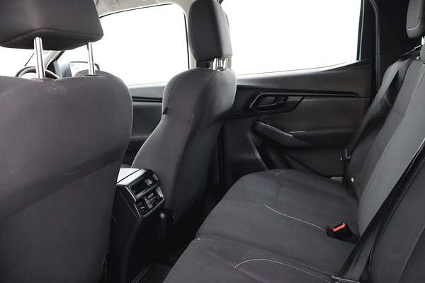 2021 Isuzu D-MAX SX High Ride Rear Wheel Drive