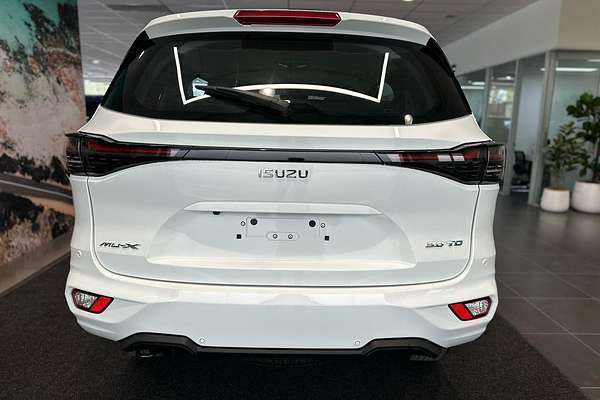 2025 Isuzu MU-X LS-M