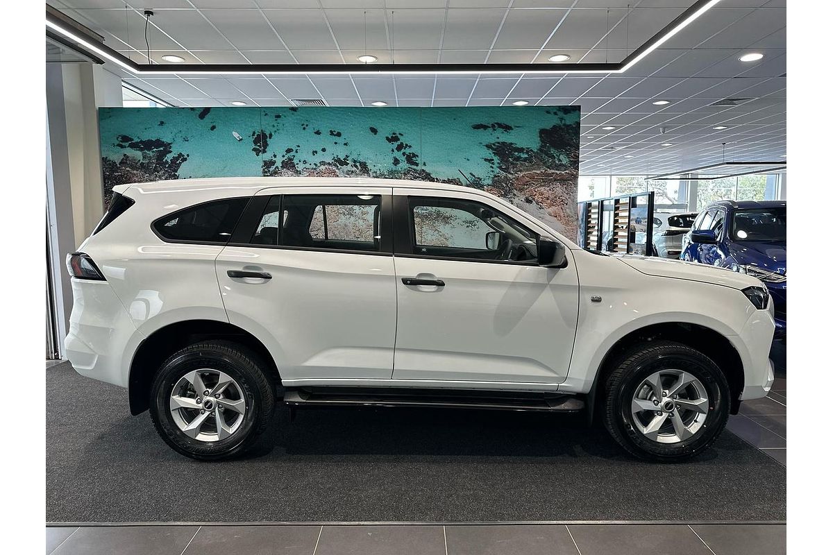 2025 Isuzu MU-X LS-M