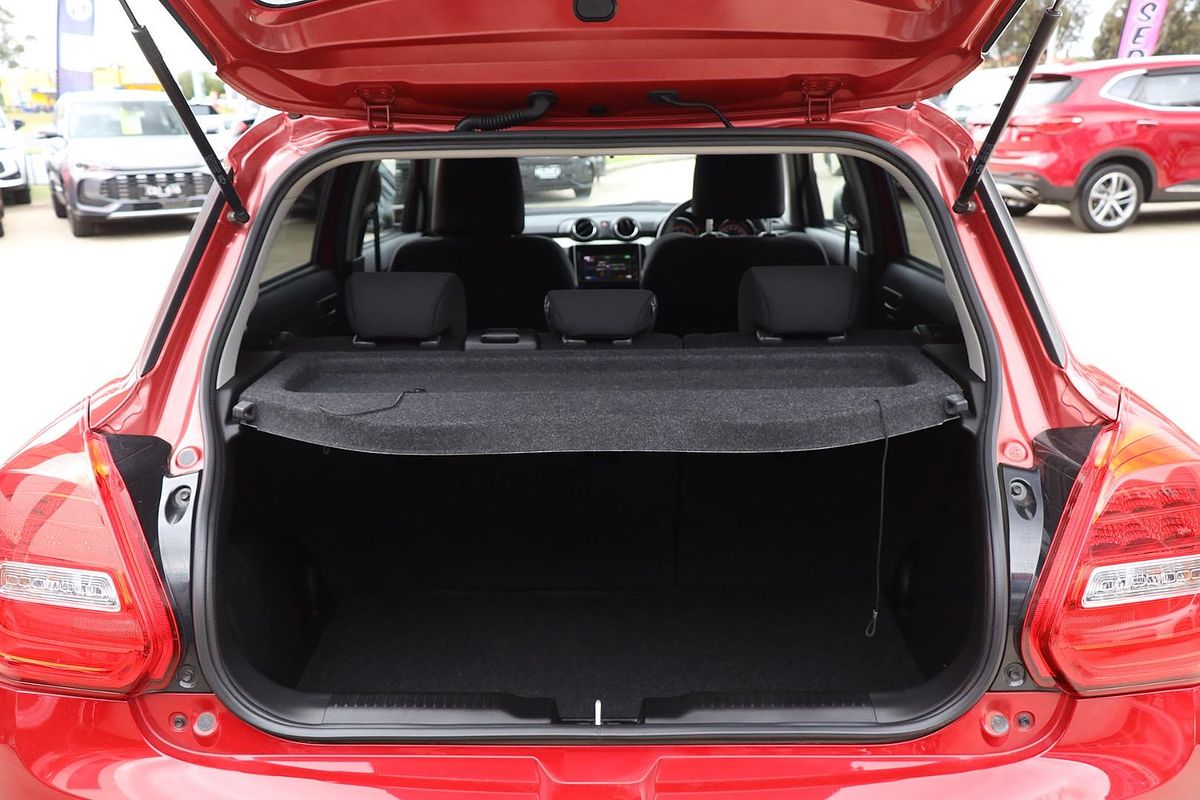 2019 Suzuki Swift GL Navigator AZ