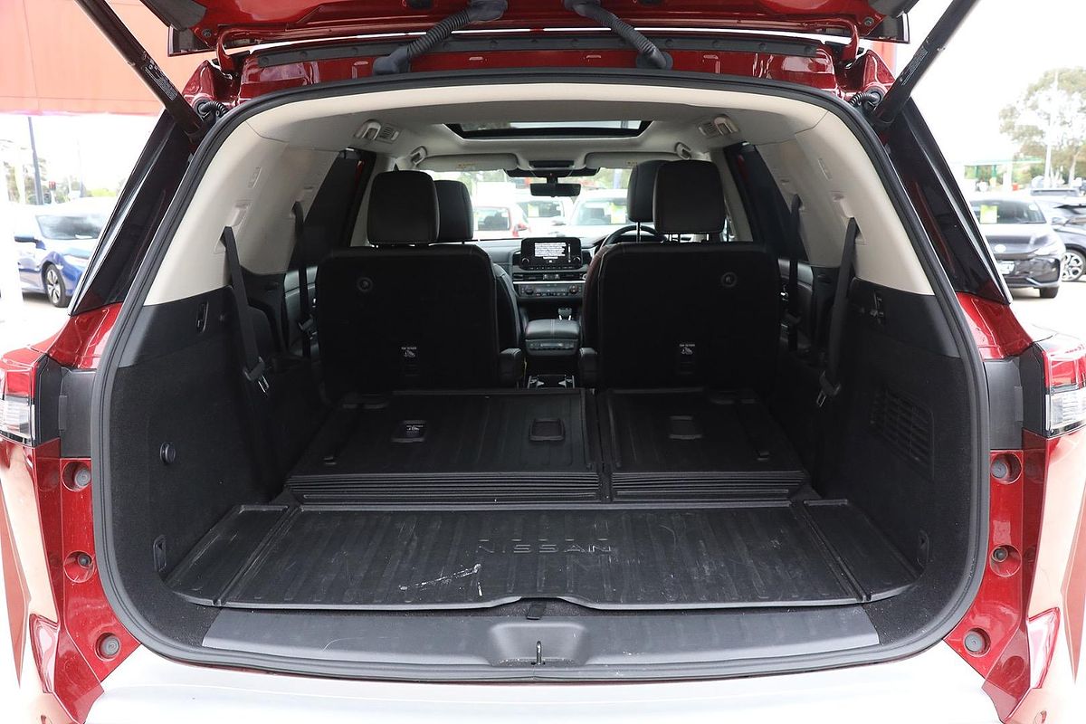 2023 Nissan Pathfinder Ti-L R53