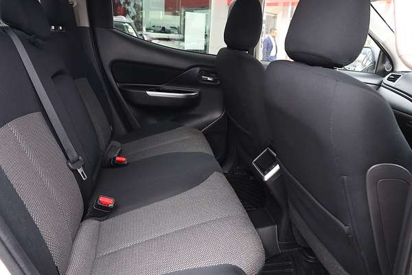 2020 Mitsubishi Triton GLS MR 4X4