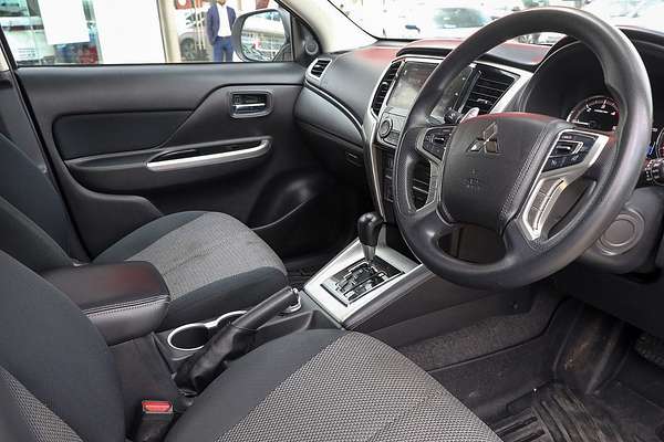 2020 Mitsubishi Triton GLS MR 4X4