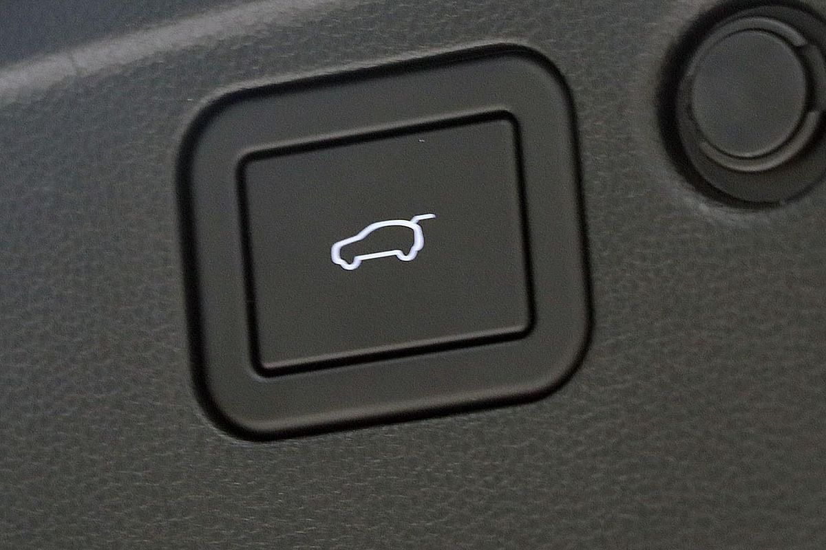 2025 GWM Haval H6 Ultra PHEV B01