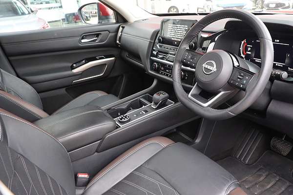 2023 Nissan Pathfinder Ti-L R53