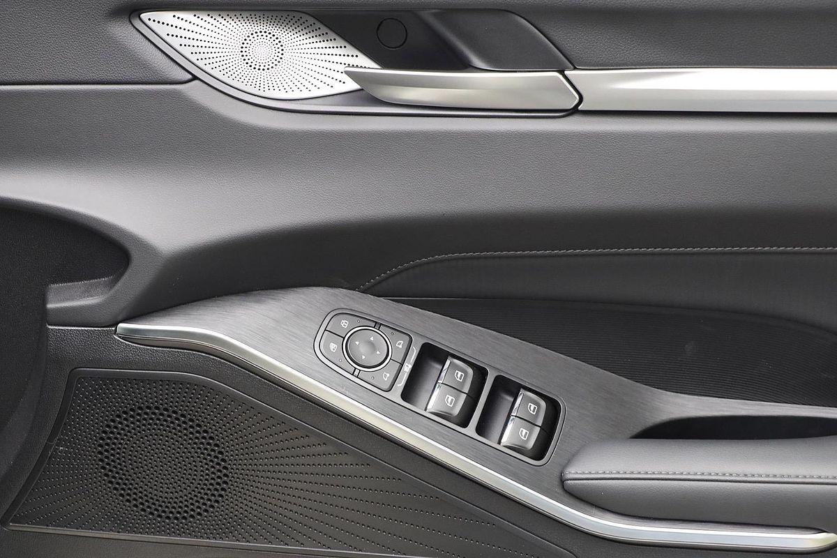 2025 GWM Haval H6 Ultra PHEV B01