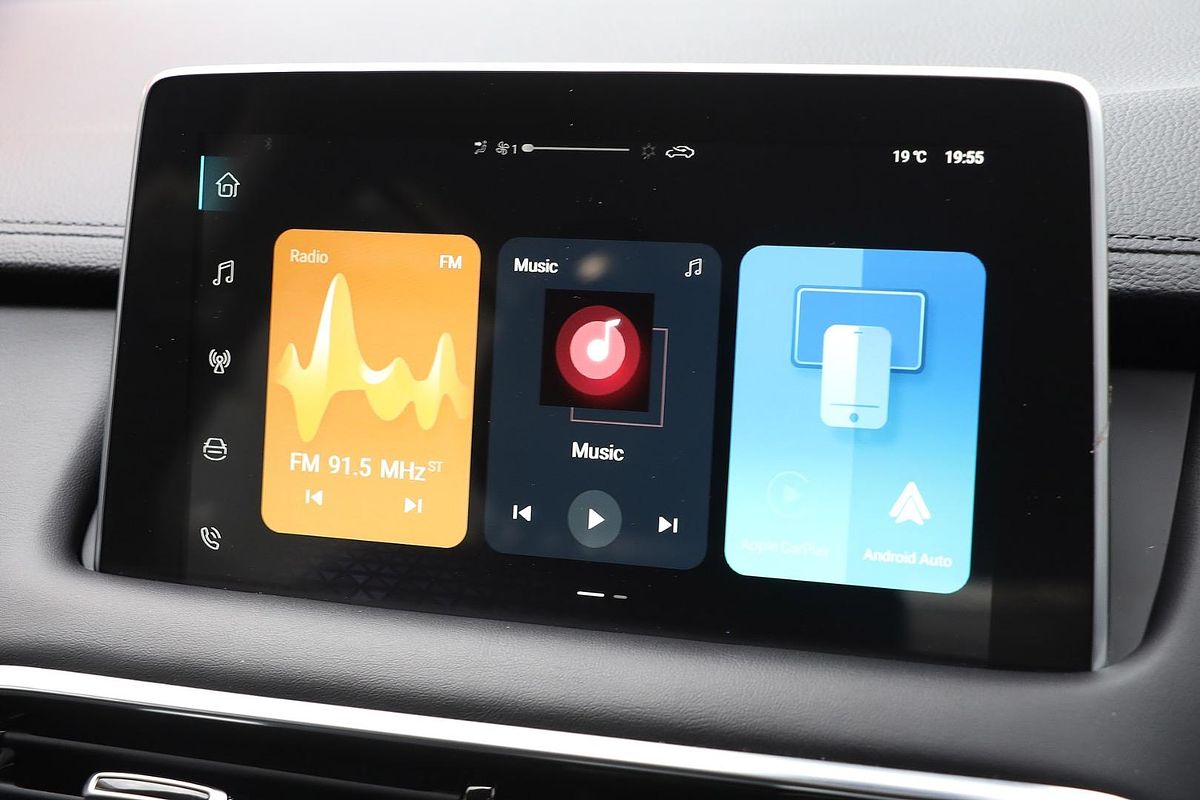 2022 MG HS Vibe SAS23