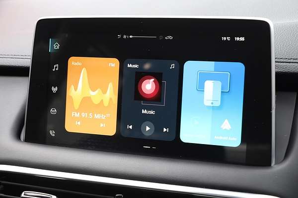 2022 MG HS Vibe SAS23