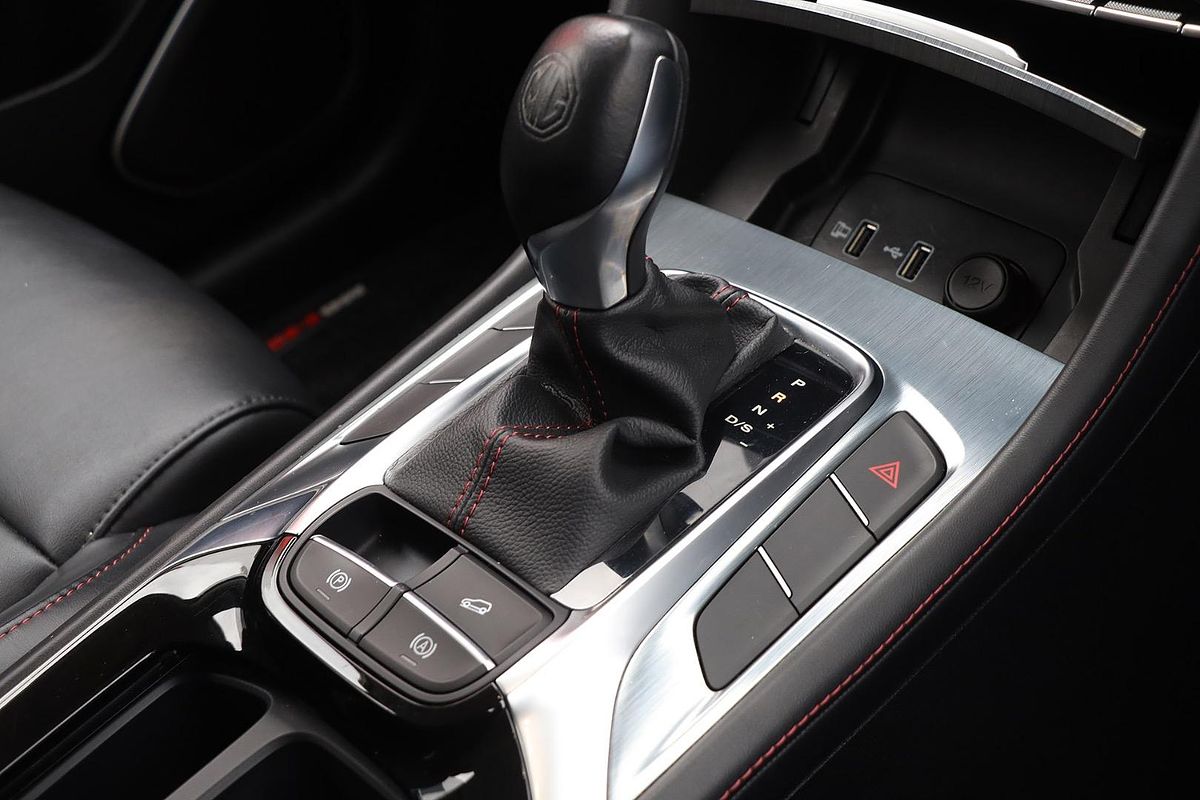 2022 MG HS Vibe SAS23