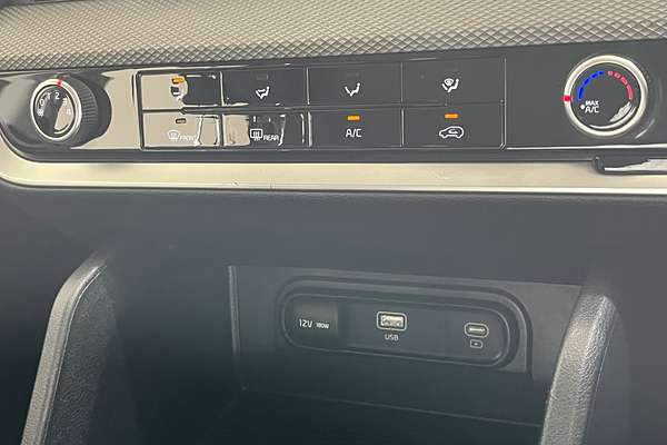 2023 Kia Sportage S NQ5