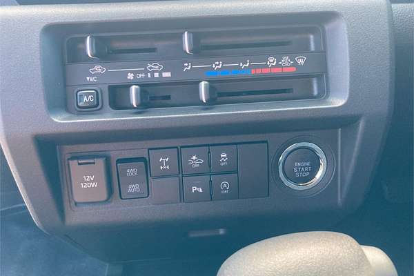 2025 Daihatsu Hijet Truck Jumbo Extra 4WD