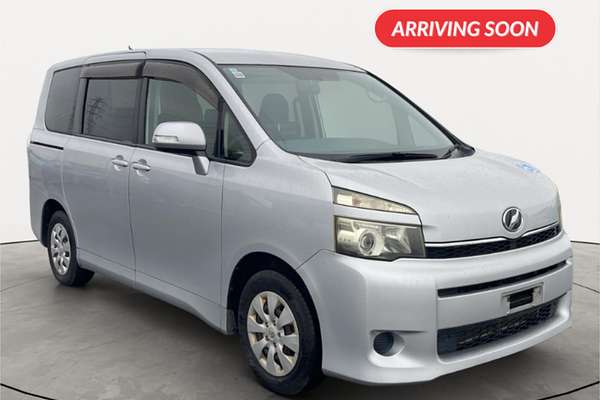 2012 Toyota Voxy XL Edition Welcab