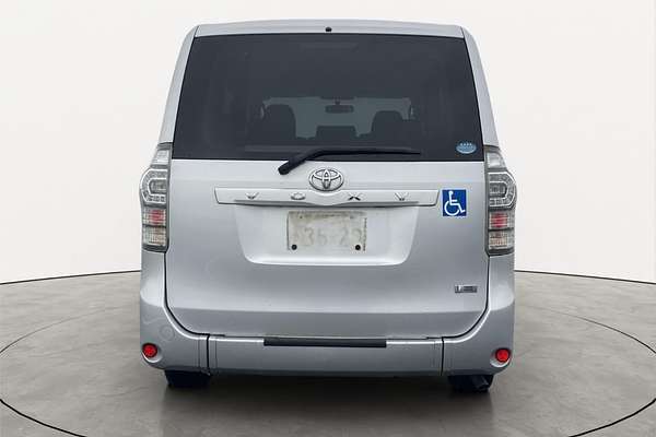2012 Toyota Voxy XL Edition Welcab