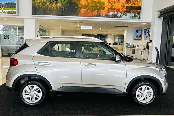 2024 Hyundai Venue QX.V5