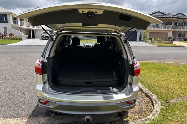 2017 Isuzu MU-X LS-U