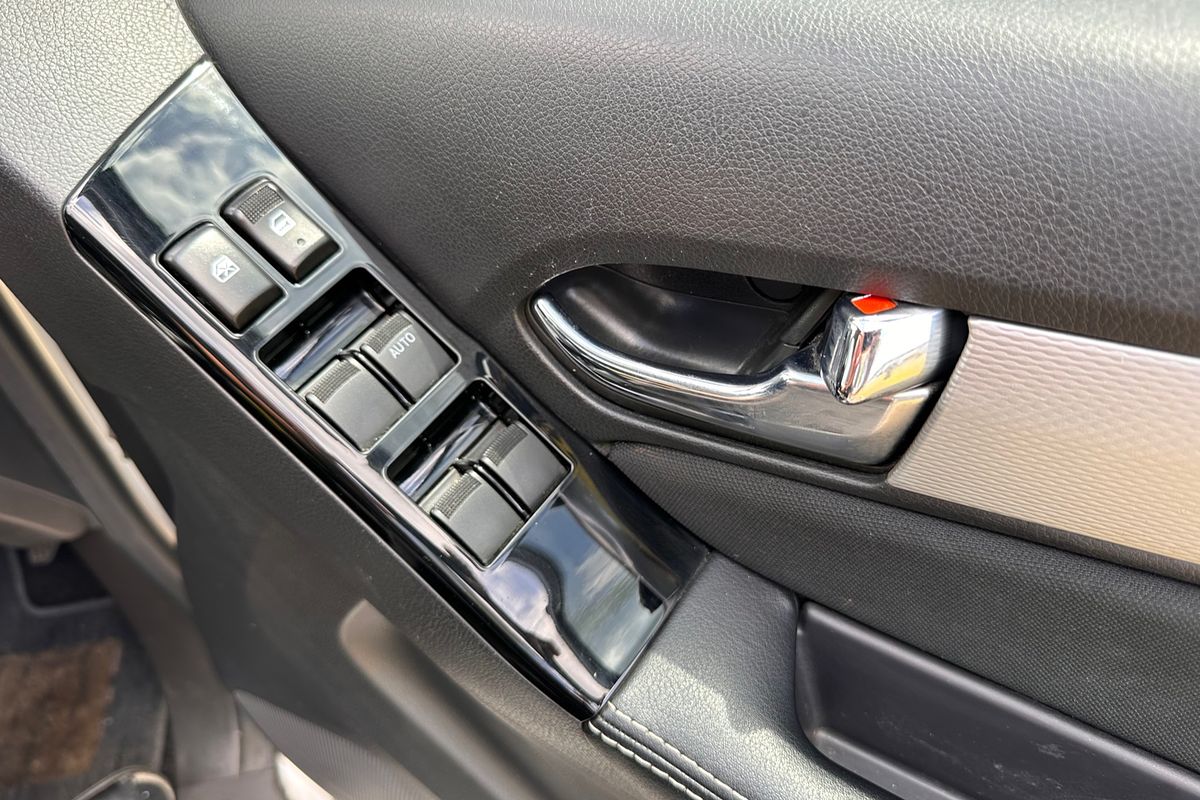 2017 Isuzu MU-X LS-U