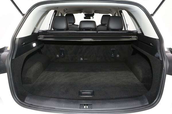 2024 MG HS Vibe SAS23